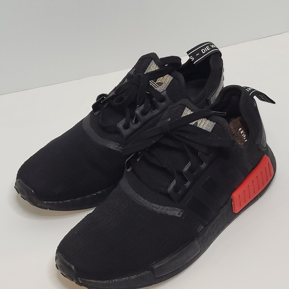 Adidas Nmd R1core Black Solar Red